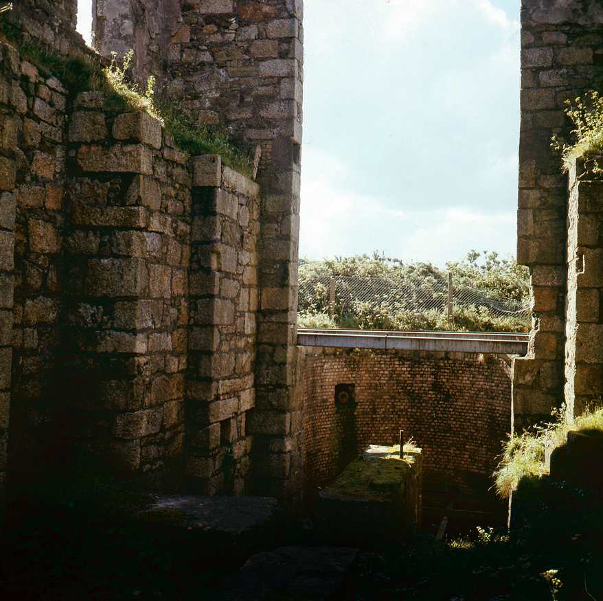 Marriotts Shaft South Frances Mine  before safety grill  1972